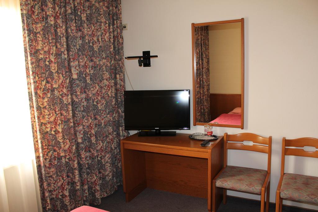 Hotel De Foetz Esterno foto